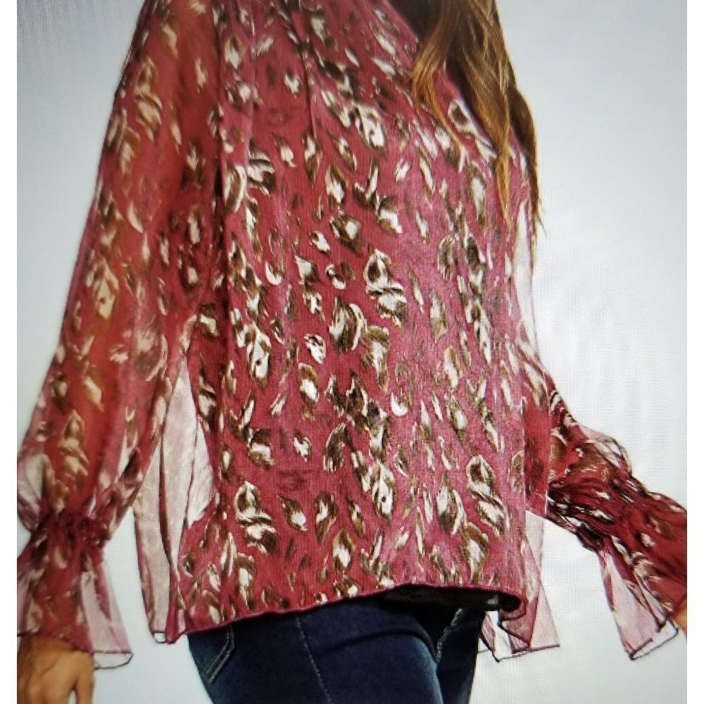 Chiffon Top  - Picture 3 of 4
